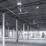 Hale przemysłowe a przechowywanie mrożonek – czy to możliwe?